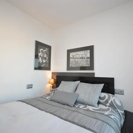 Apartment Centre Per Cel Blau *